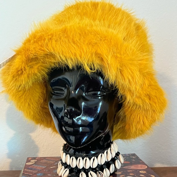Mustard Gold Fuzzy Faux Fur Hat - Picture 3 of 13